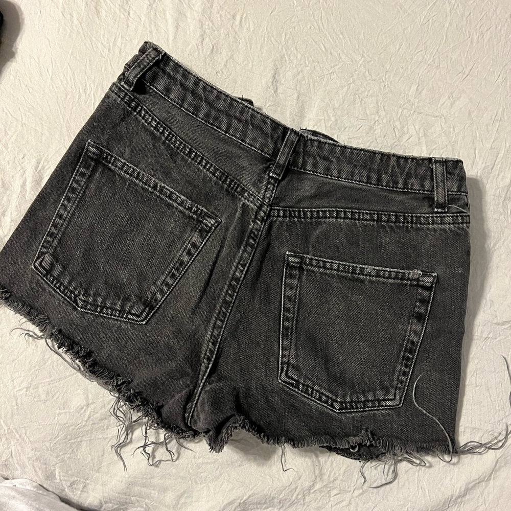 Black Jean Short (Topshop Moto Mom)